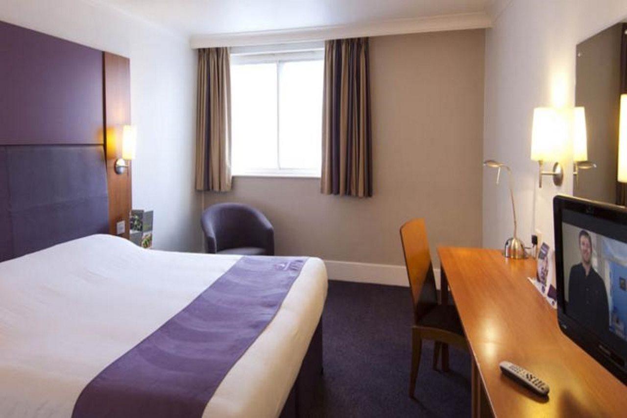 Premier Inn York North West Екстер'єр фото